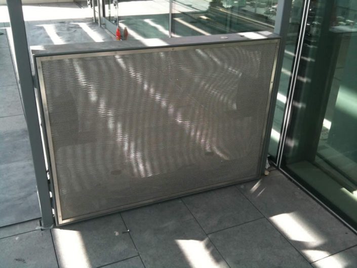 Gibson hotel Screens